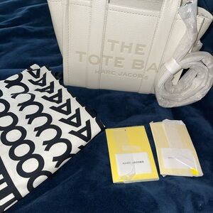 Marc Jacobs Cream Tote Bag